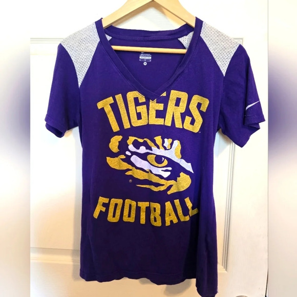 NIKE Womans LSU Tigers Football Purple Shirt SzMed - Picture 1 of 3
